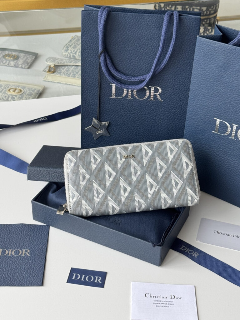 ディオール「Dior」ジップアラウンド ロングウォレット