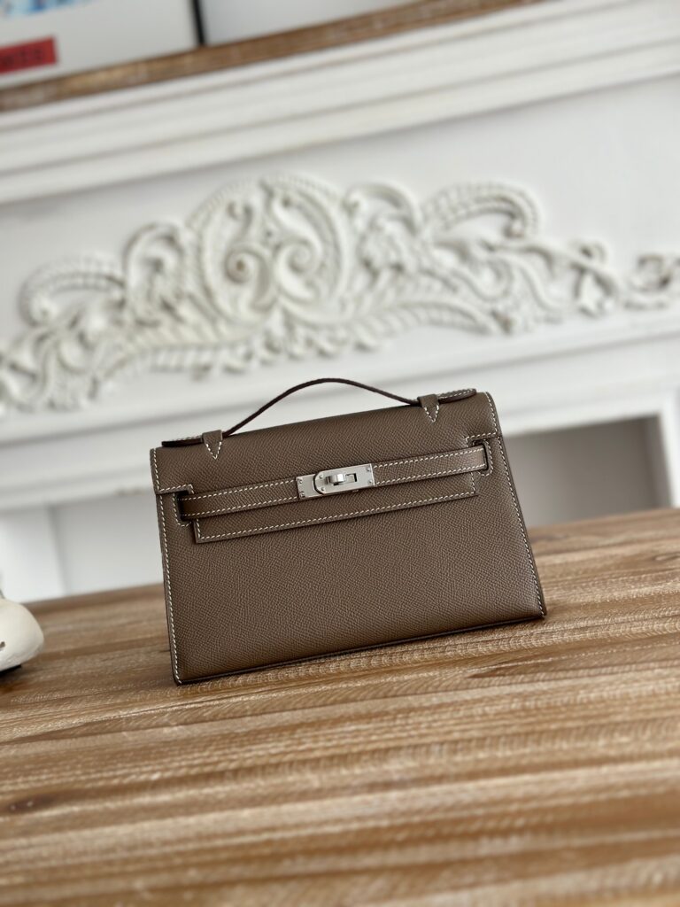 エルメス ケリー 22 バッグ「Mini Kelly Sellier」
