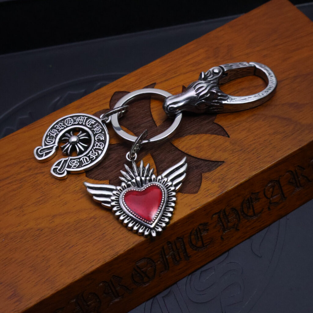 クロムハーツ「Chrome Hearts」キーホルダー＆バッグチャーム - トレンドシンボル