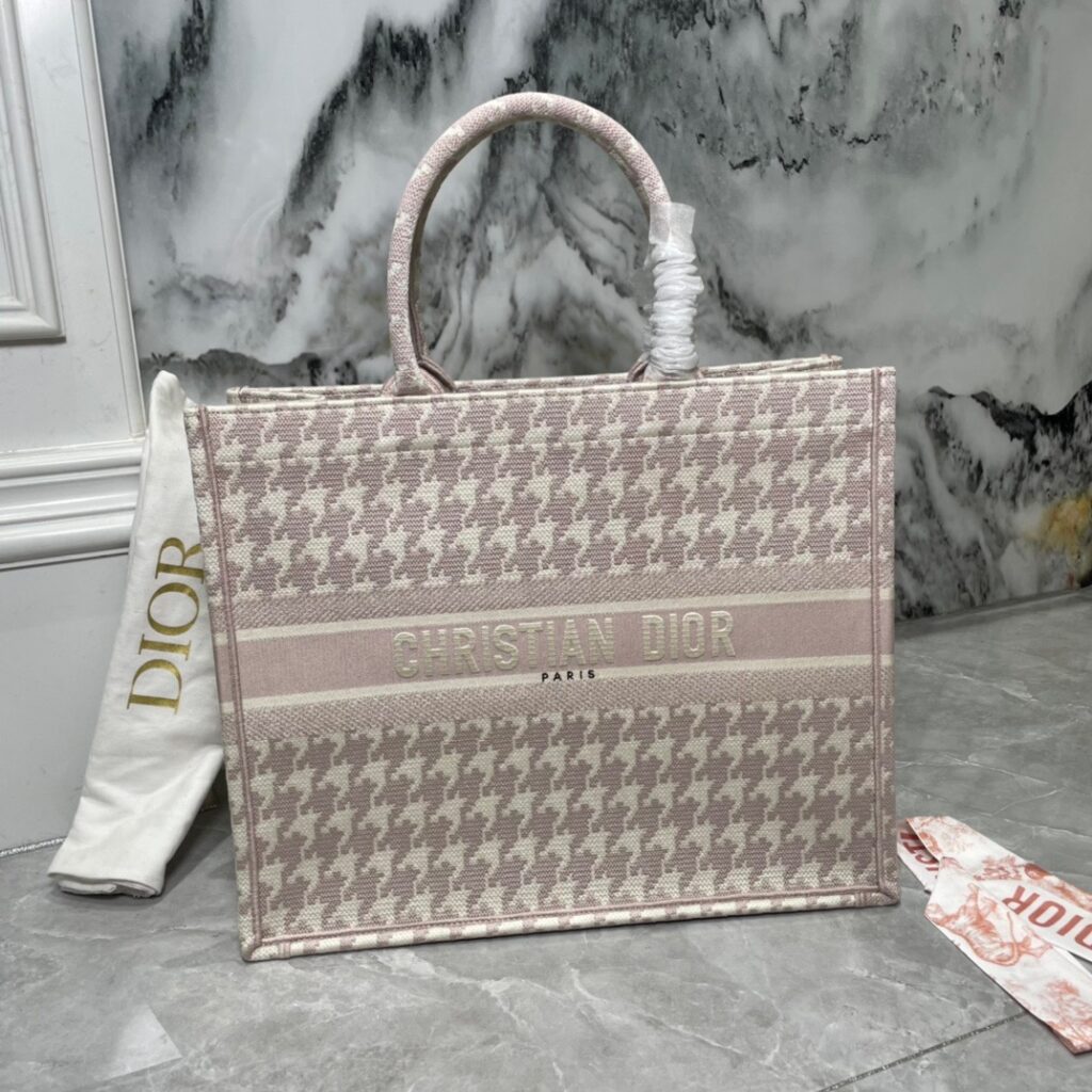 ディオール「Dior」Book Tote 千鳥柄 ラージサイズ ショッピングトートバッグ