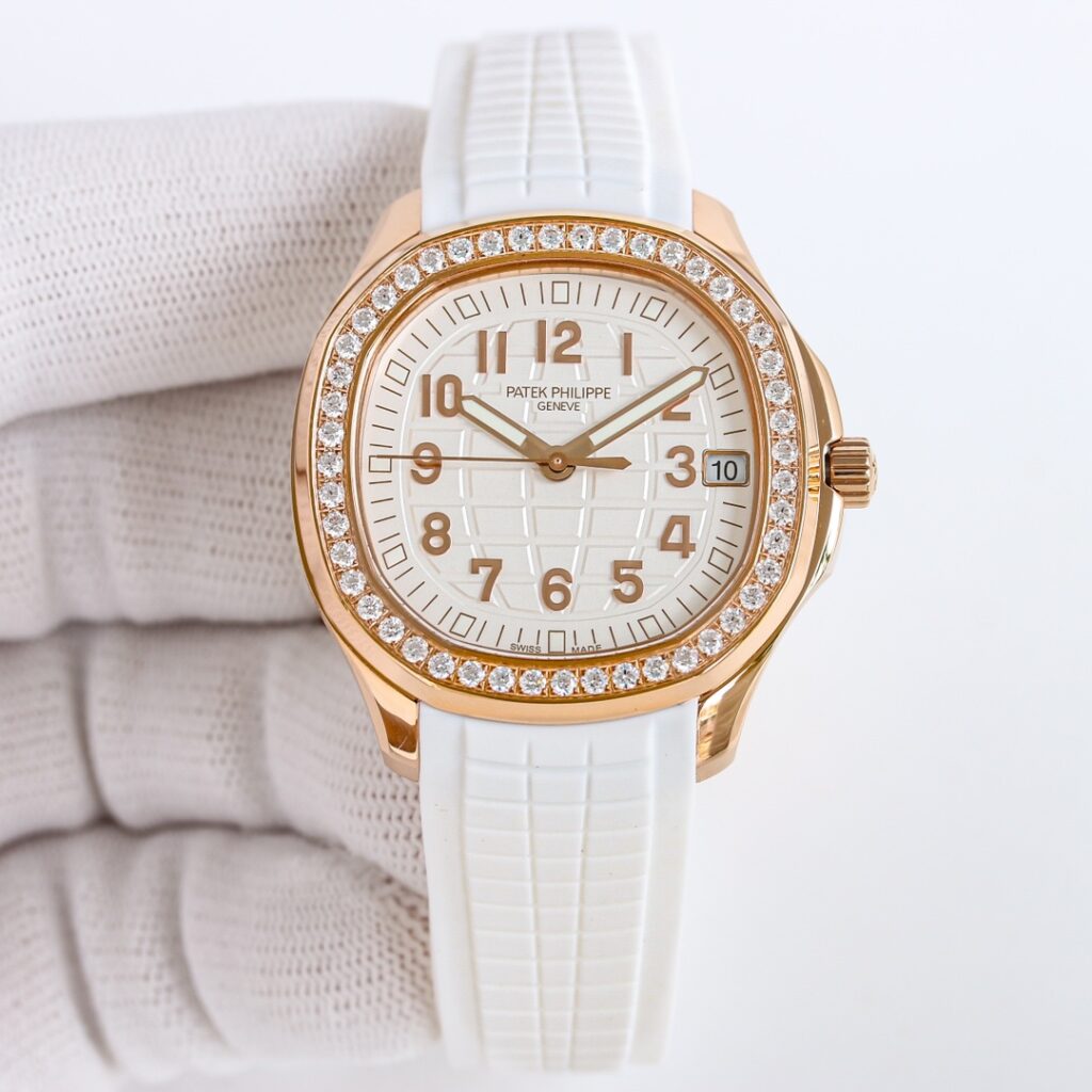パテック・フィリップ「Patek Philippe」Aquanaut R68 シリーズ メンズウォッチ