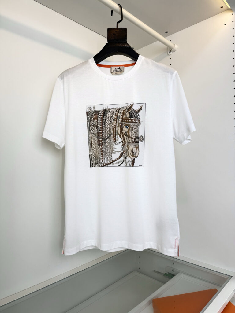エルメス「Hermès」 クルーネックTシャツ 軽やかな着心地 春夏新作