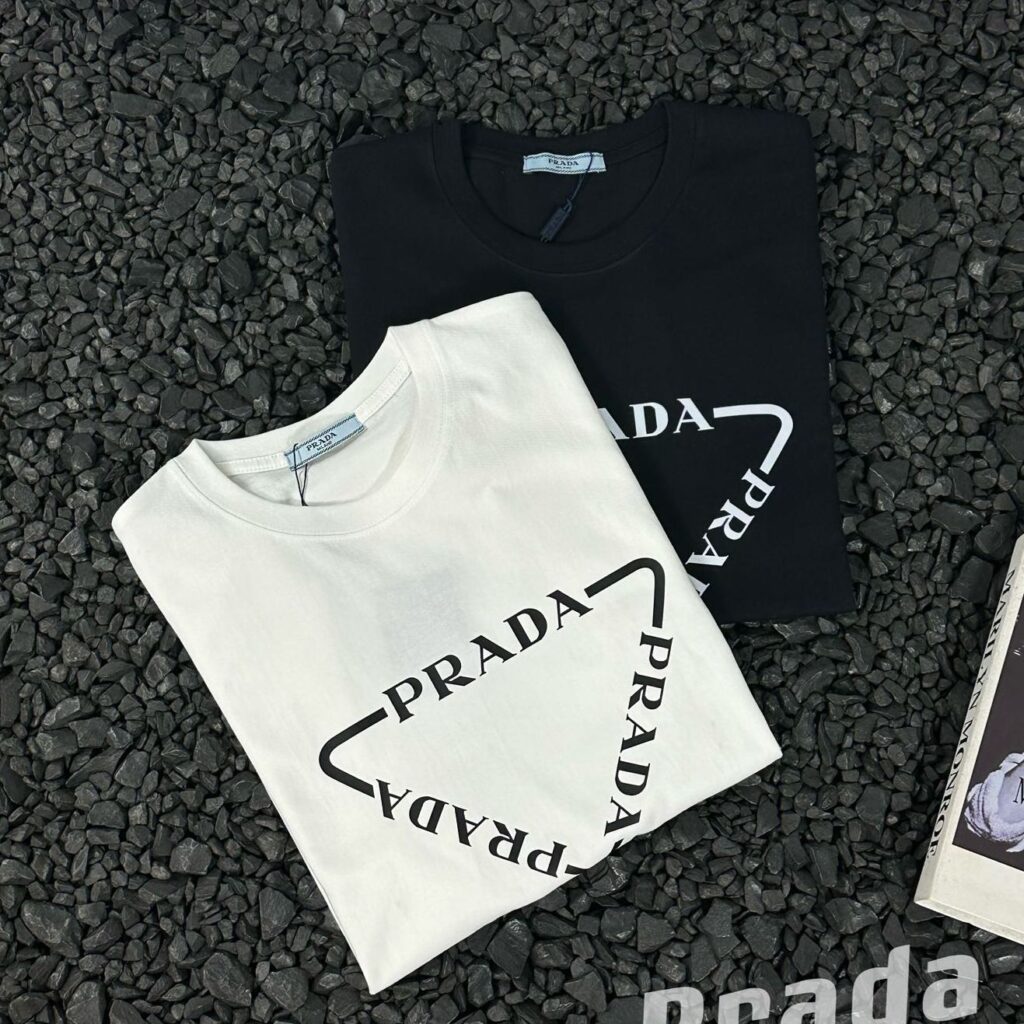 プラダ Prada クラシックトライアングルロゴ カップルTシャツ