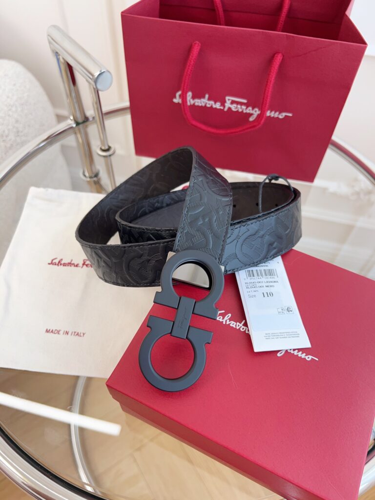 【新規倉庫入り】Salvatore Ferragamo 職人仕上げ高級ベルト「全長約 100cm」
