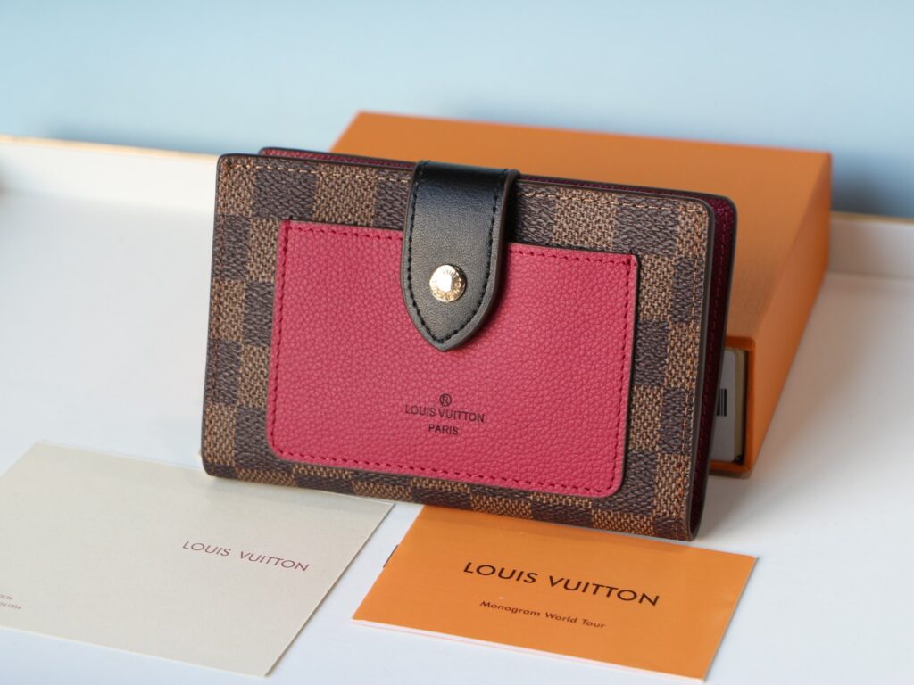 ルイ・ヴィトン「Louis Vuitton」ポルトフォイユジュリエット