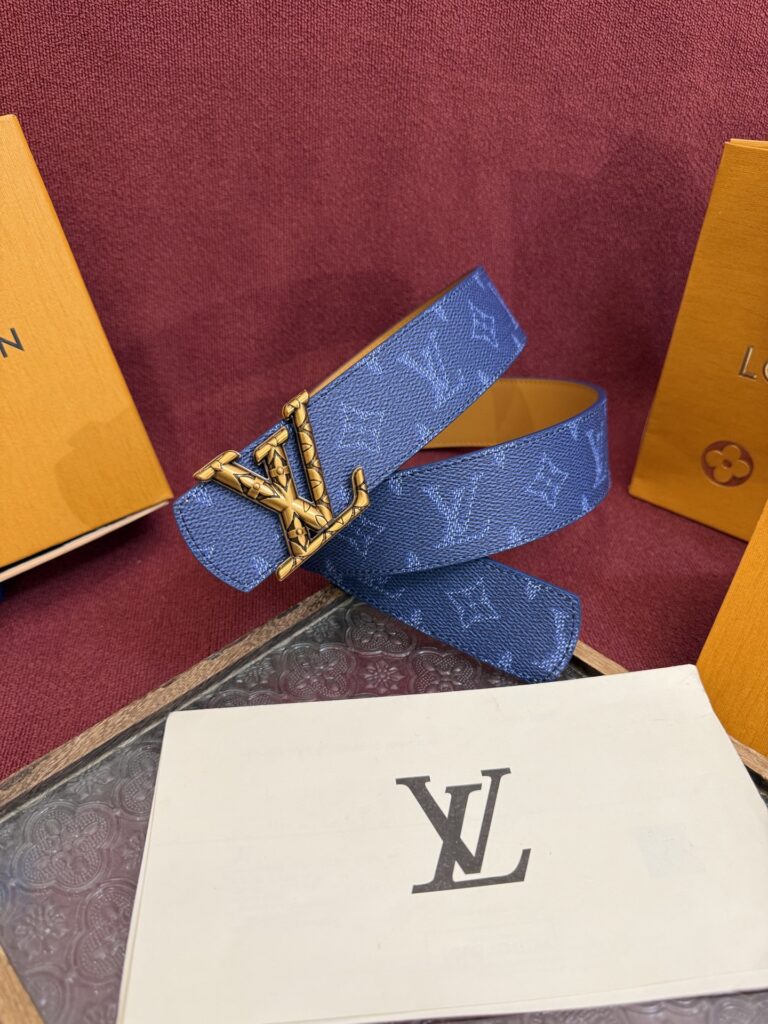 【日本未入荷】ルイヴィトン LV Dimension 両面使いベルト 40mm(全長約 100cm)