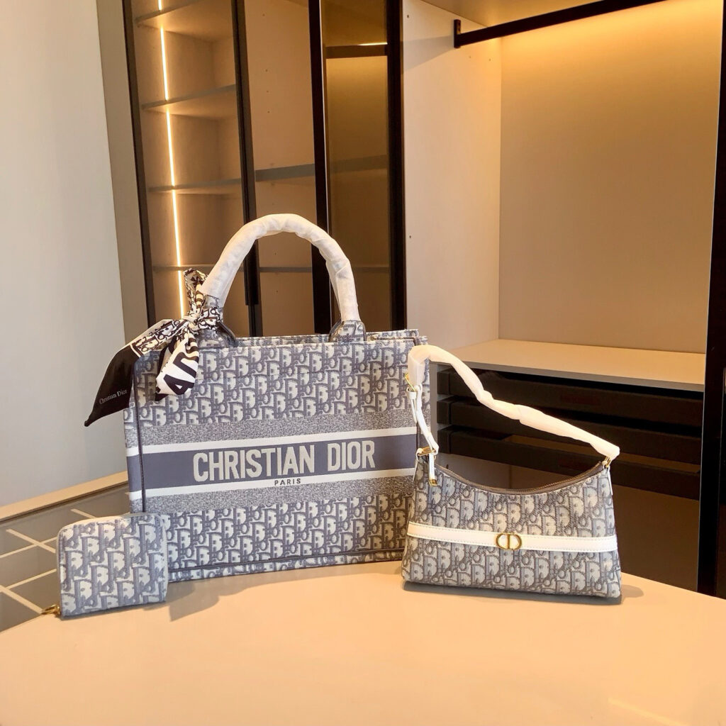 「ディオール」Dior 3 点セット オブリークトートバッグ＋アンダーアームバッグ＋コインケース