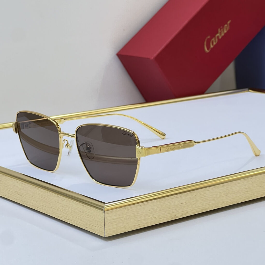 【高級品入庫】Cartier クラシカル貴族風サングラス「上質フレーム」