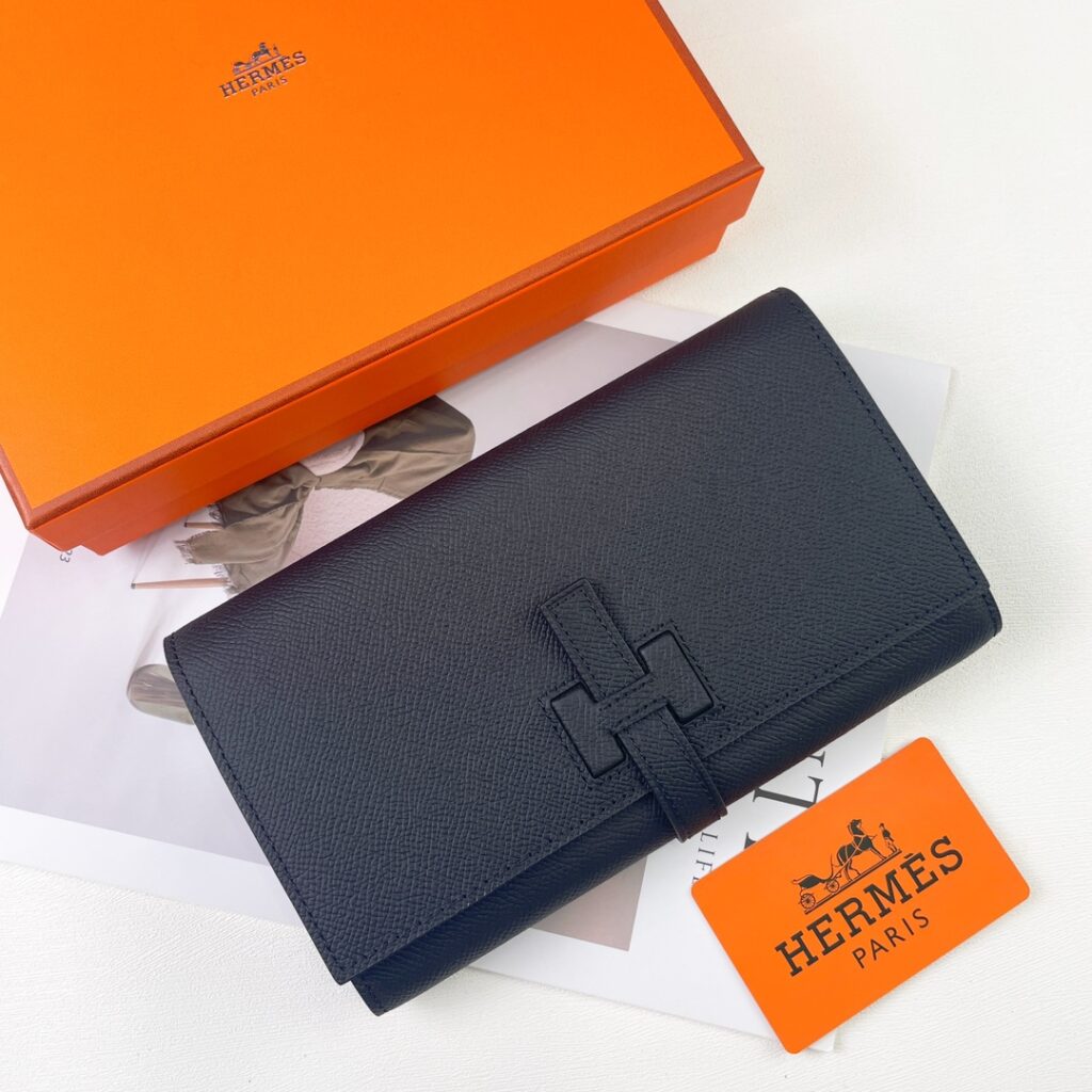 エルメス New H Passant トゥータンマン ウォレット