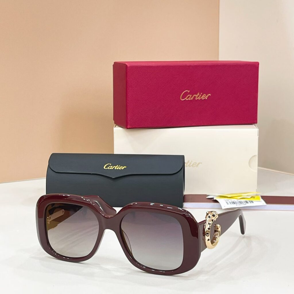 【高級品入庫】Cartier クラシカル貴族風サングラス「上質フレーム」