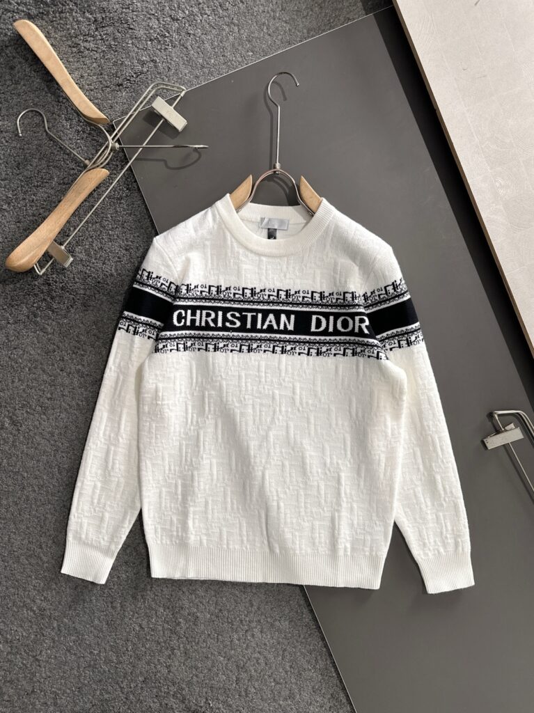 ディオール「Dior」秋冬ウールの丸ネックニットセーター