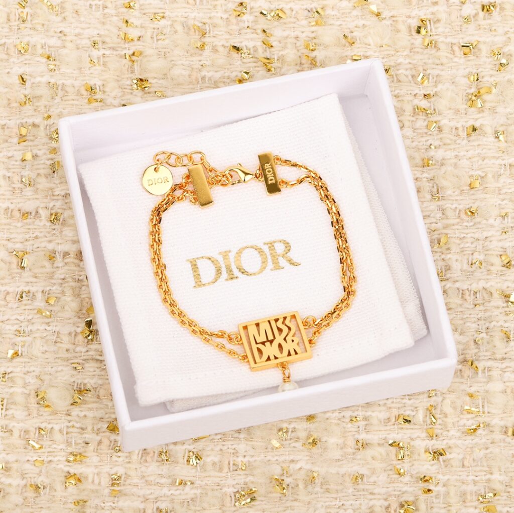 ディオール「Dior」Miss D レースレタービーズブレスレット