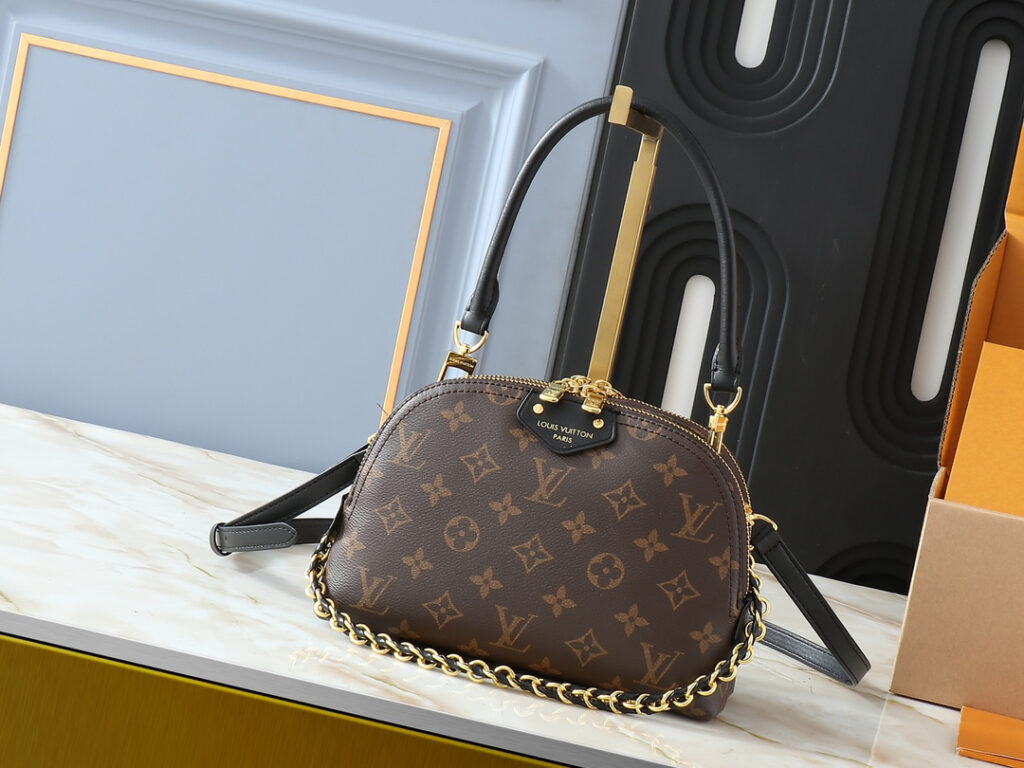 ルイ・ヴィトン ビー アルマ チェーン ハンドバッグ「Alma Bag」
