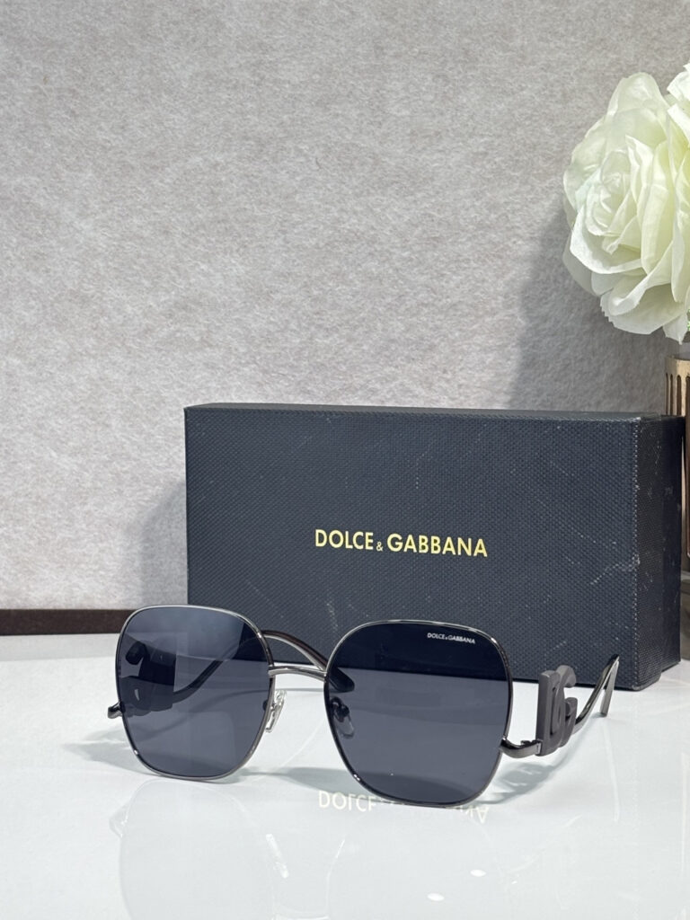 【希少入荷】D&G ドルチェアンドガッバーナ トレンドサングラス「カジュアル通勤用」