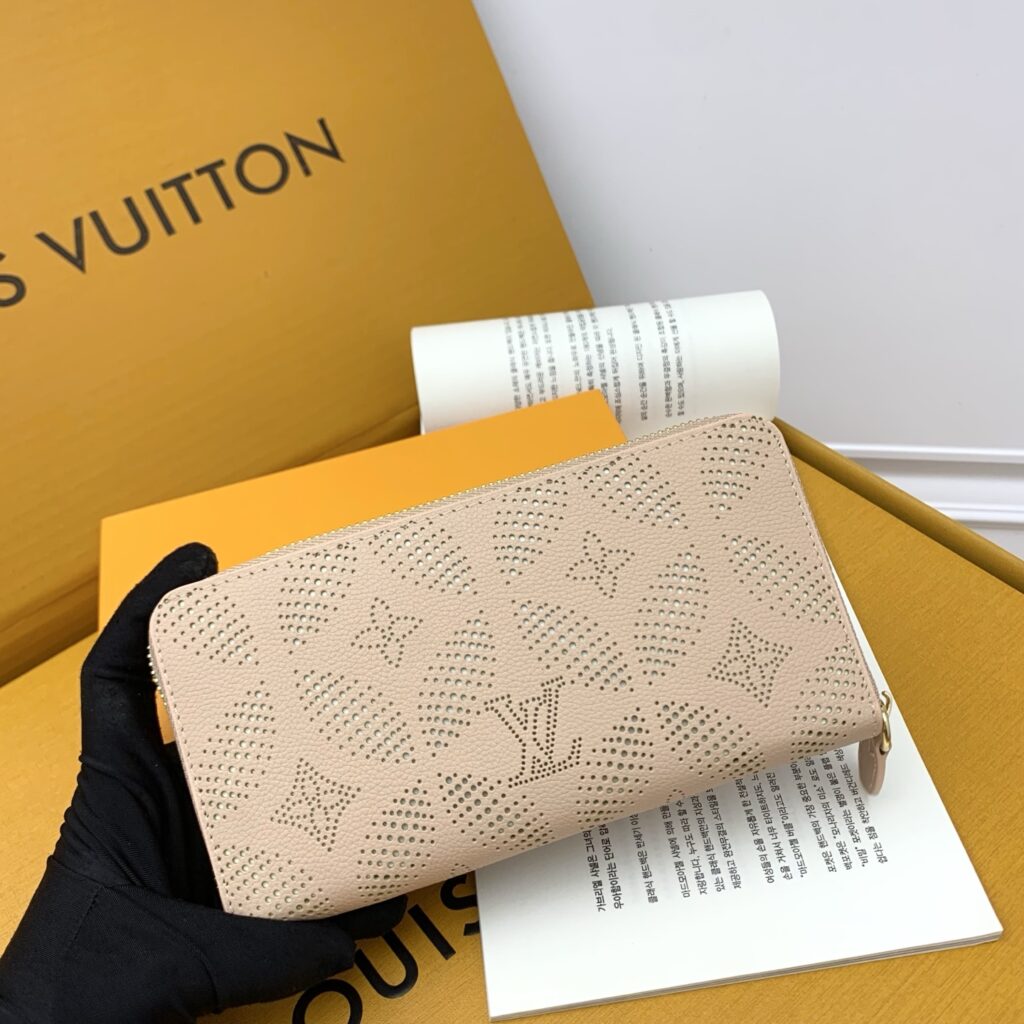 【限定特価】ルイ・ヴィトン ジッピー･ウォレット ラウンドジップ長財布