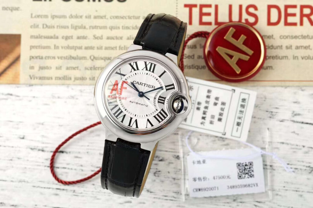 カルティエ［Cartier］バロン ブルー ド カルティエ 自動巻き腕時計 33mm