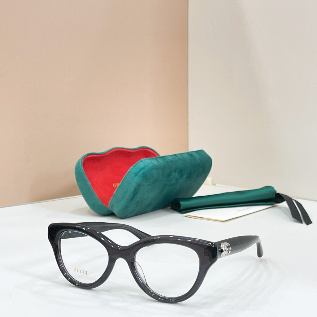 【在庫登場】Gucci イタリアンスタイルサングラス「ファッションアイテム」
