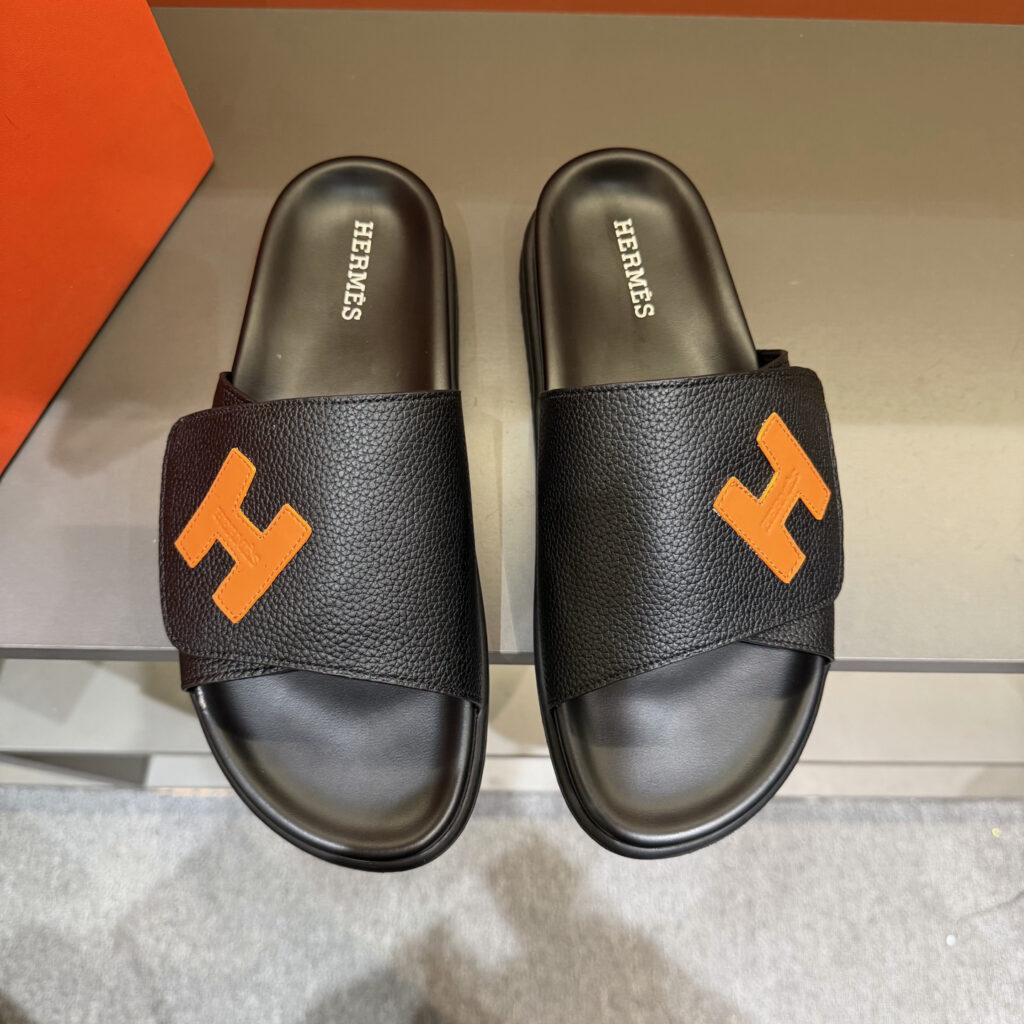 エルメス Hermès サマーモデル リラックスサンダル