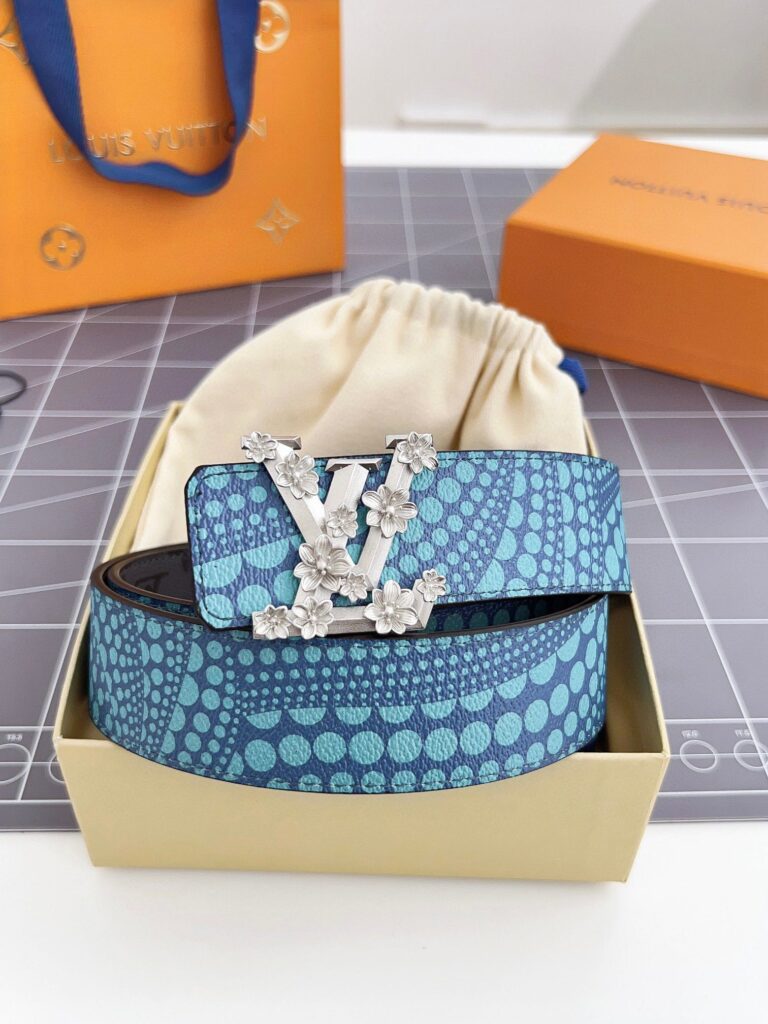 ルイ・ヴィトン「Louis Vuitton」ベルト･LV イニシャル 40MM