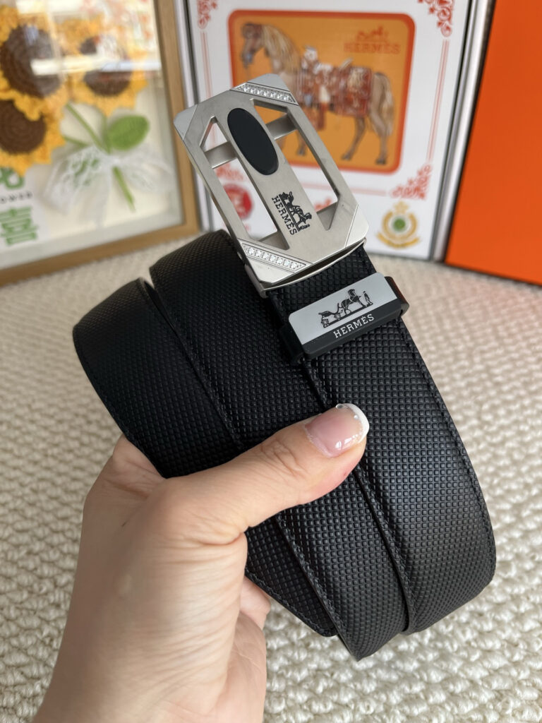 【限定入荷】Hermès フレンチ紳士ベルト「全長約 100cm」