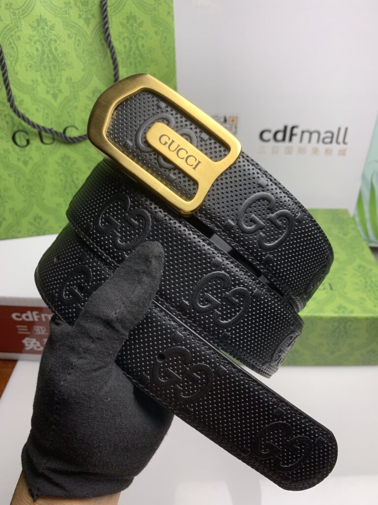 【在庫新登場】Gucci イタリアンテイストベルト「全長約 100cm」
