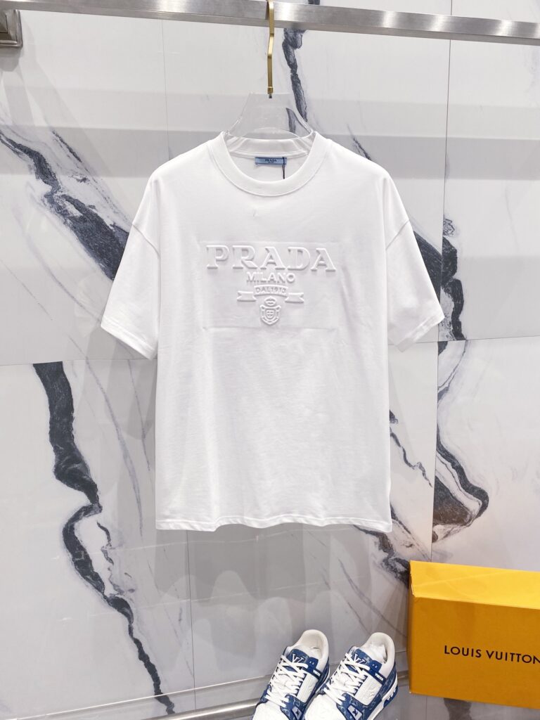 プラダ Prada 260g 3Dエンボスロゴ クルーネックTシャツ