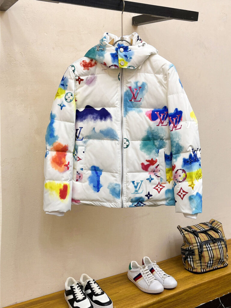 ルイ・ヴィトン「Louis Vuitton」‌冬季新作ファッションフード付きダウンジャケット