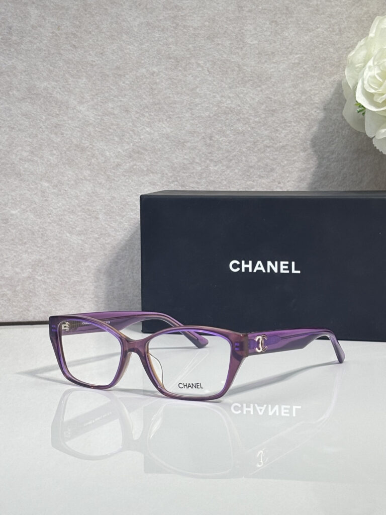 【新作到着】Chanel ハイセンスデザインサングラス「遮光レンズ搭載」