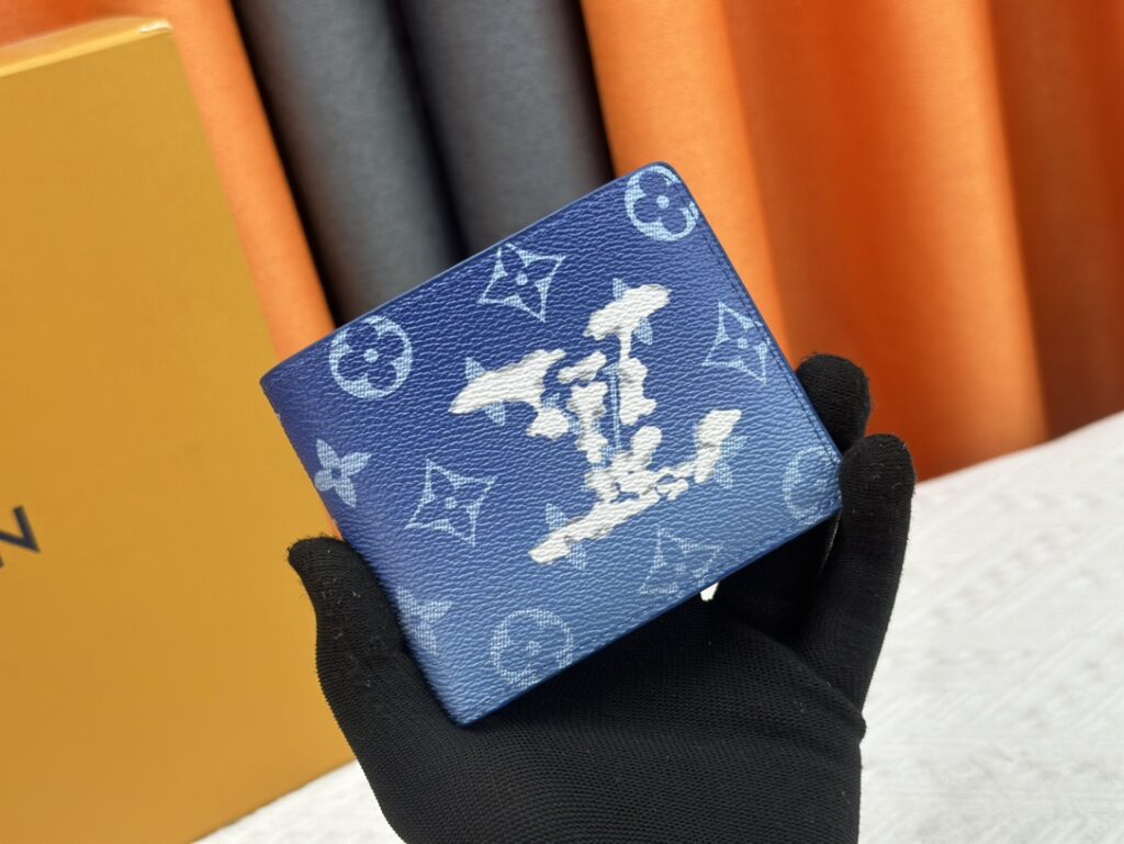 ルイ・ヴィトン ポルトフォイユ･ミュルティプル