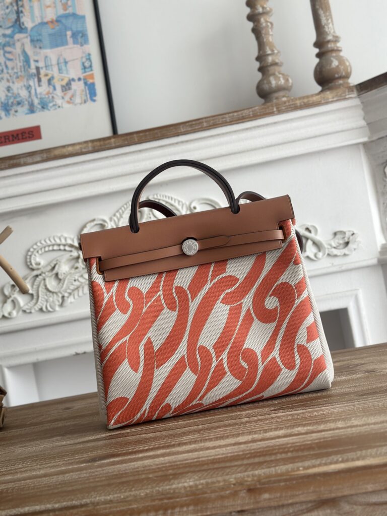 エルメス エルバッグ ジップ 31「Herbag Zip bag」