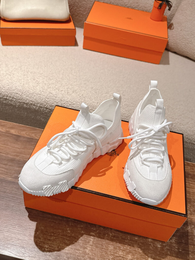 エルメス リフトシリーズ スリッポンスニーカー「Lift slip-on sneaker」