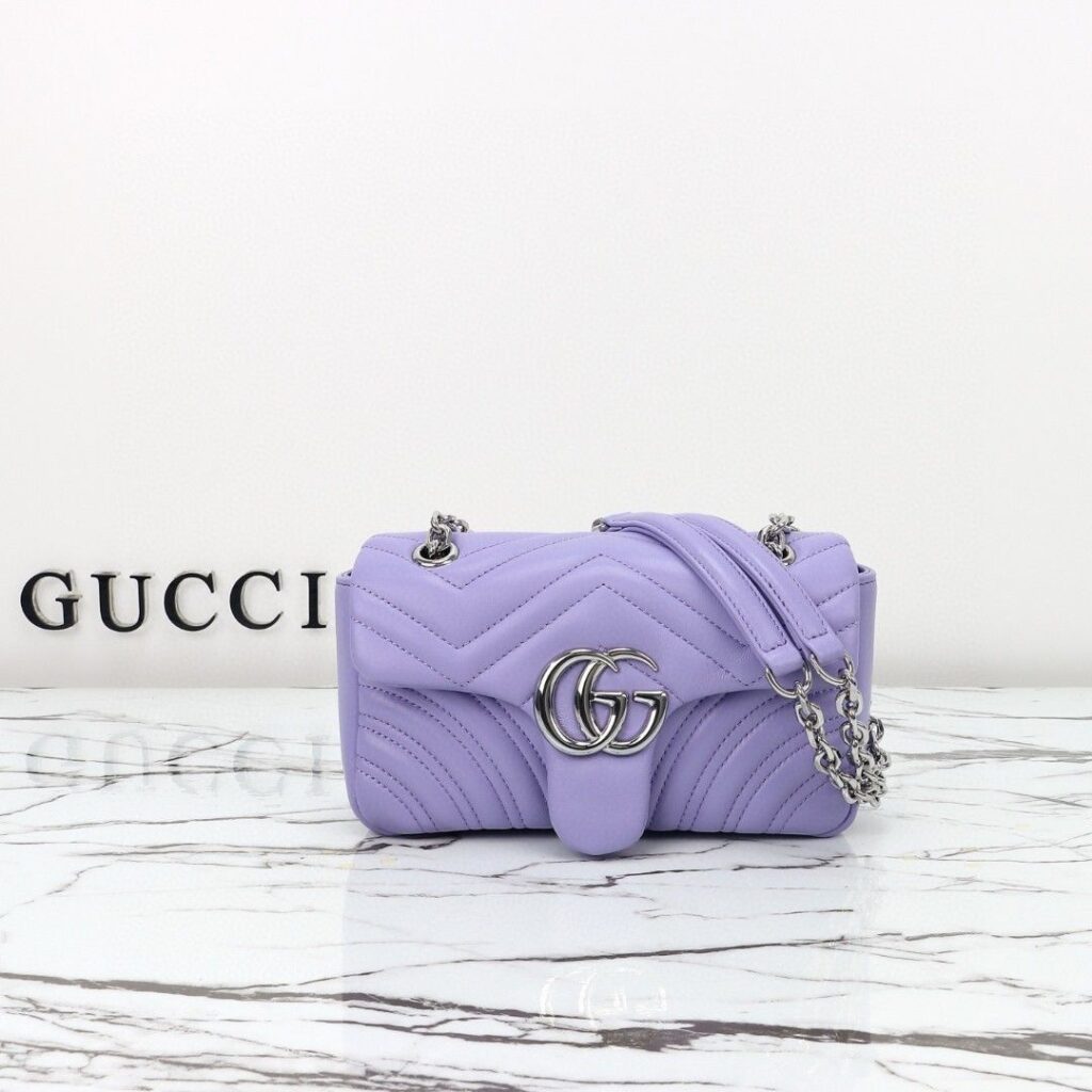 グッチ〔GGマーモント〕スモール ショルダーバッグ「GG Marmont Bag」
