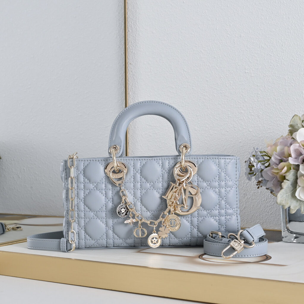 【入手困難品】ディオール レディ ディージョイ ハンドバッグ「Lady D‑Joy Bag」