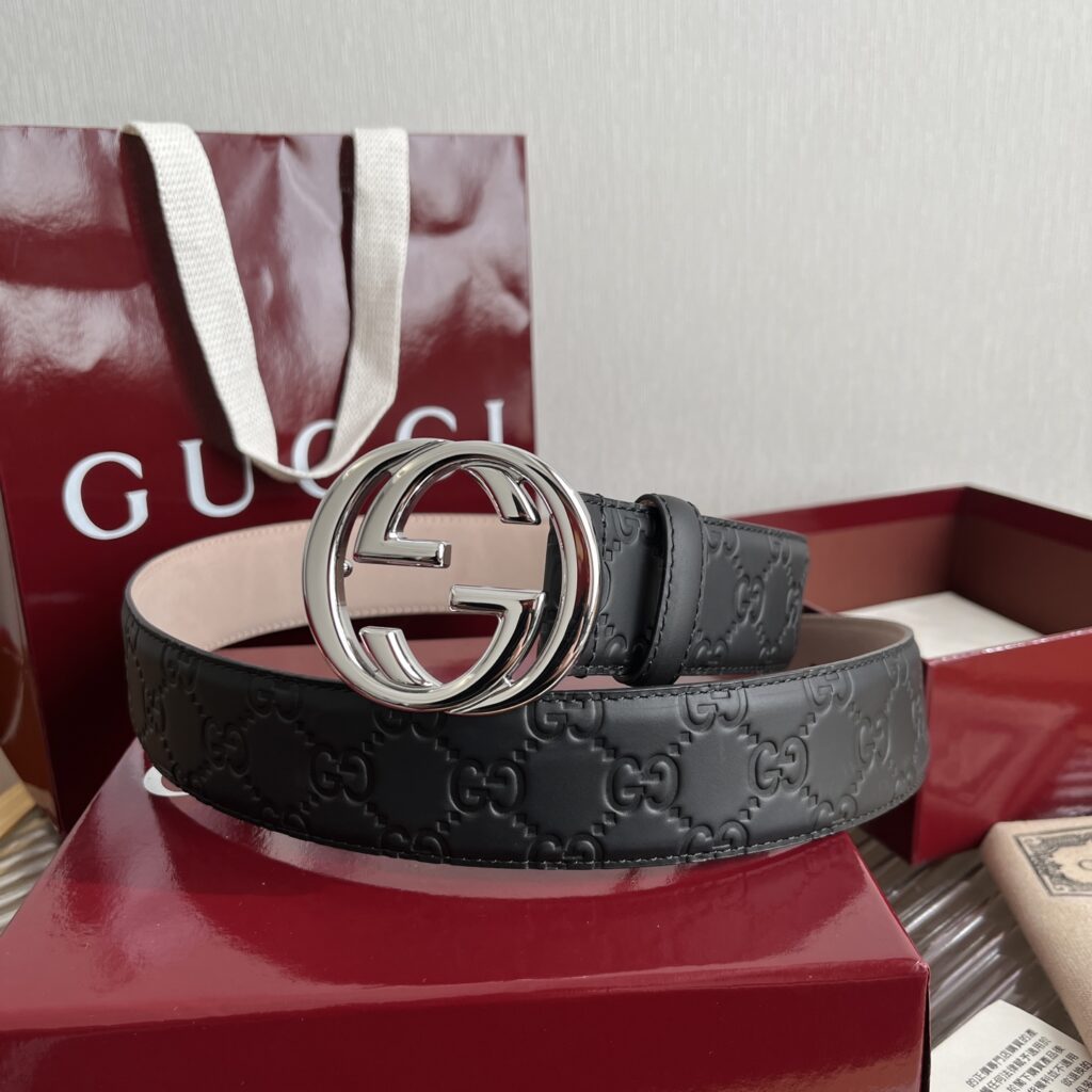 【在庫新登場】Gucci イタリアンテイストベルト「全長約 100cm」
