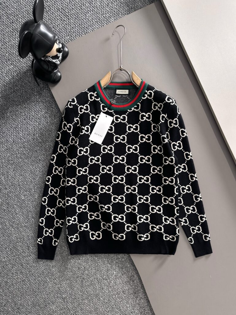 グッチ「Gucci」秋冬ウール混紡丸首プルオーバーニットセーター