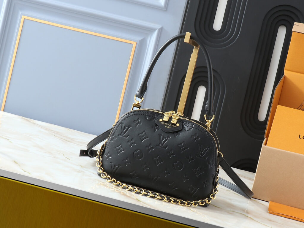 ルイ・ヴィトン ビー アルマ チェーン ハンドバッグ「Alma Bag」
