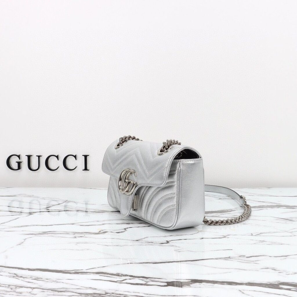 グッチ〔GGマーモント〕ミニ/スモール ショルダーバッグ「GG Marmont Bag」