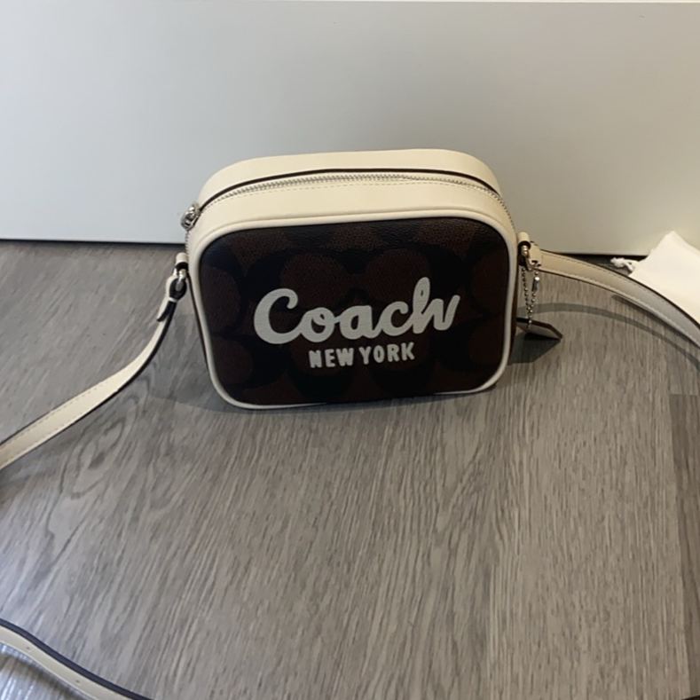 コーチ「Coach」CITY TOTE ACADEMIC COLLECTION カメラバッグ