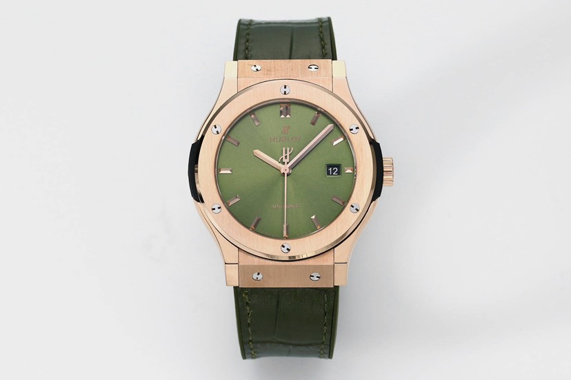 ウブロ クラシック フュージョン 42mm