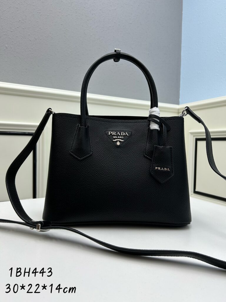 プラダ「Prada」ダブルバッグ シリーズ ショッピングトート