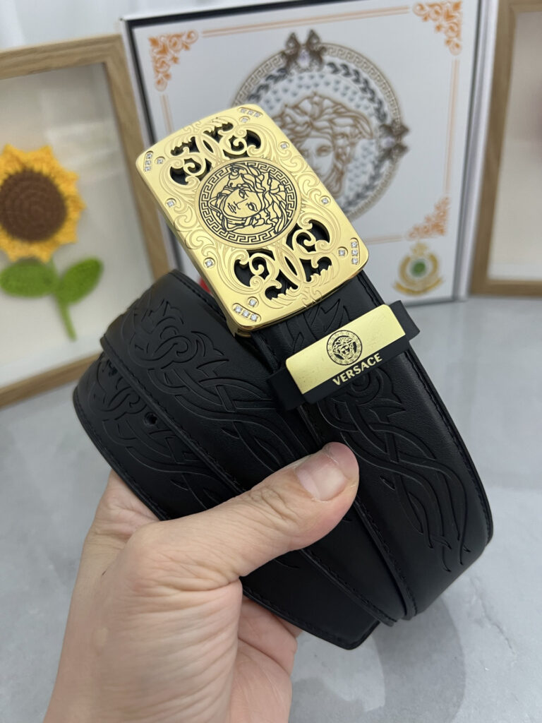 【先行新作】Versace トレンドラグジュアリーベルト「全長約 100cm」