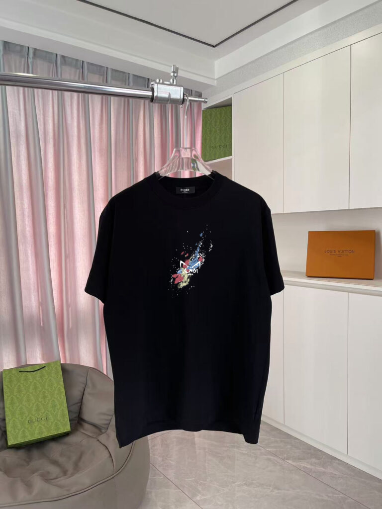 フェンディ Fendi サマーコレクション カスタムロゴプリント Tシャツ