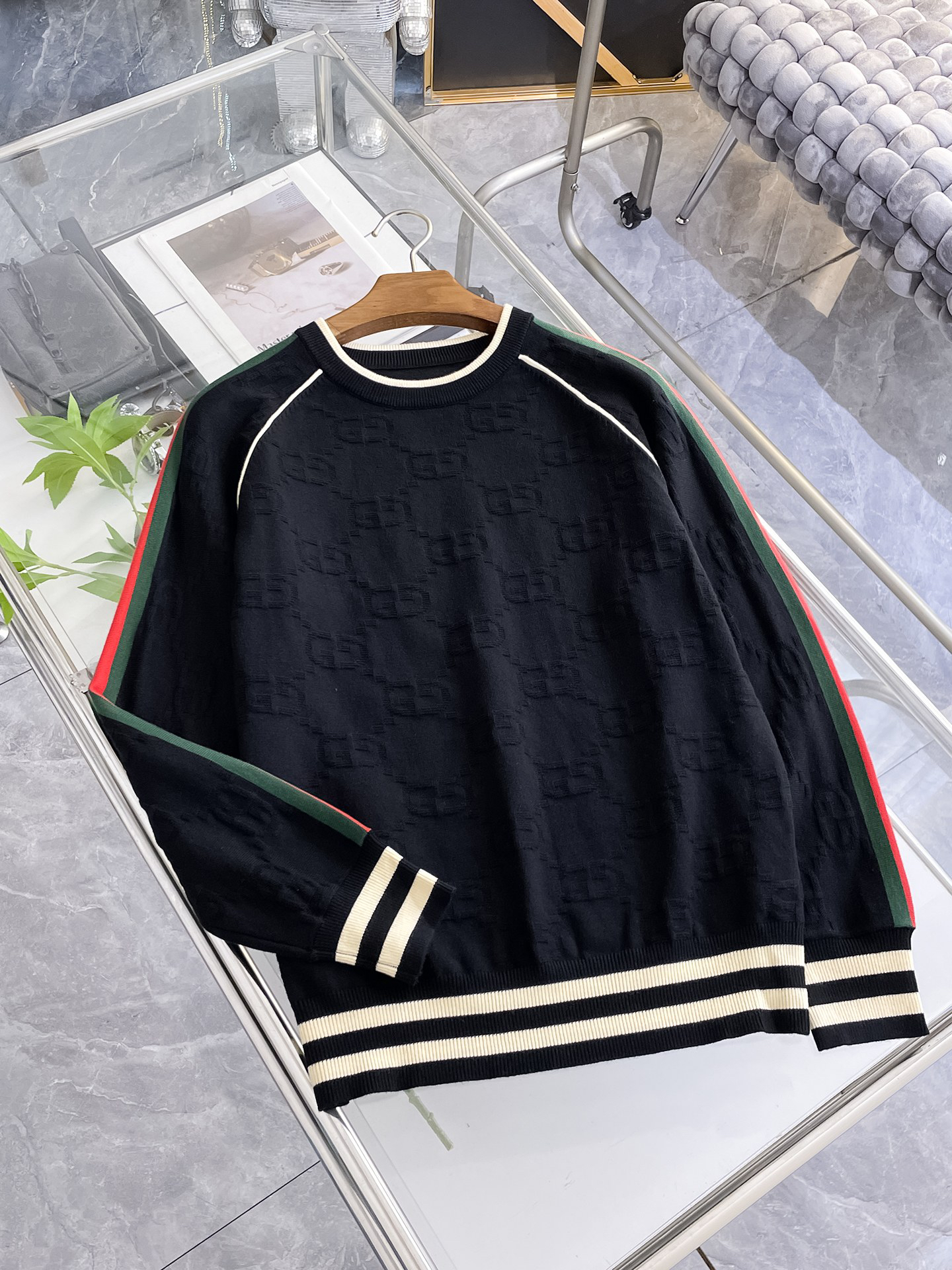 グッチ「Gucci」秋冬用ウール混紡クルーネックニットセーター