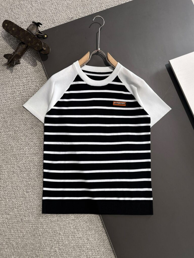 バーバリー Burberry メンズ クルーネック Tシャツ 春夏コレクション