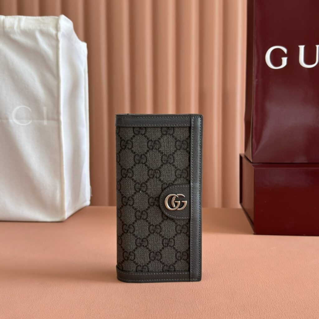 グッチ「Gucci」Ophidiaシリーズ ロングサイズ 折りたたみウォレット