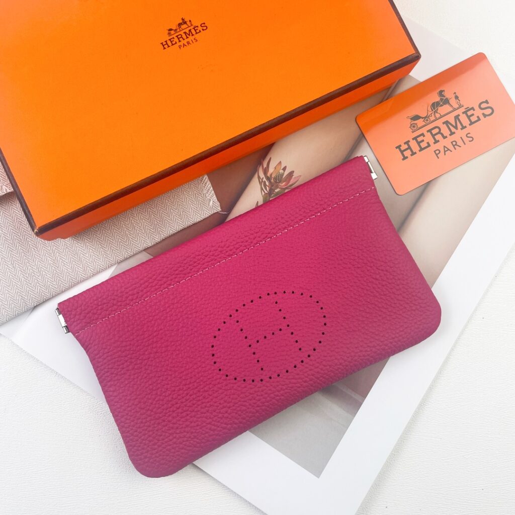 【厳選新入荷】エルメス Evelyne Zip Pouch イヴリンファスナーハンドポーチ「携帯小銭収納レザー小物」