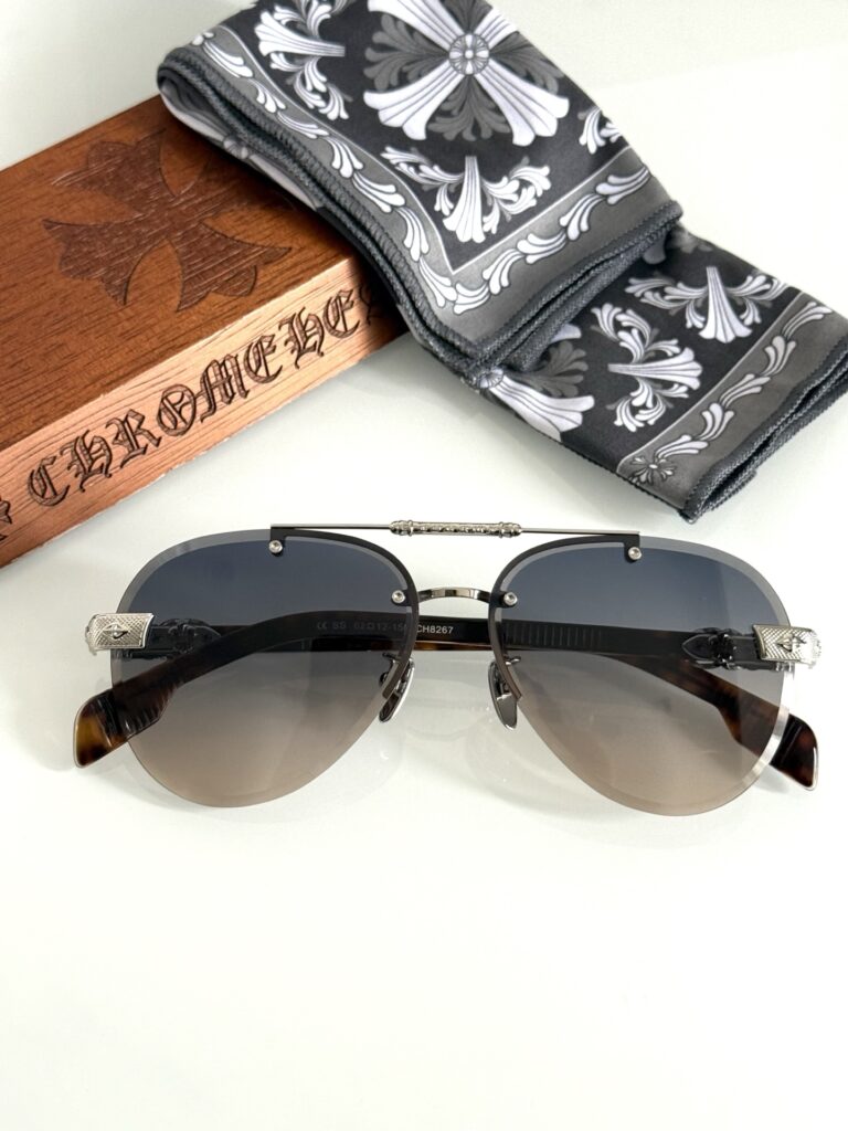 【希少新作】Chrome Hearts クロムハーツ ハードデザインサングラス「限定モデル」