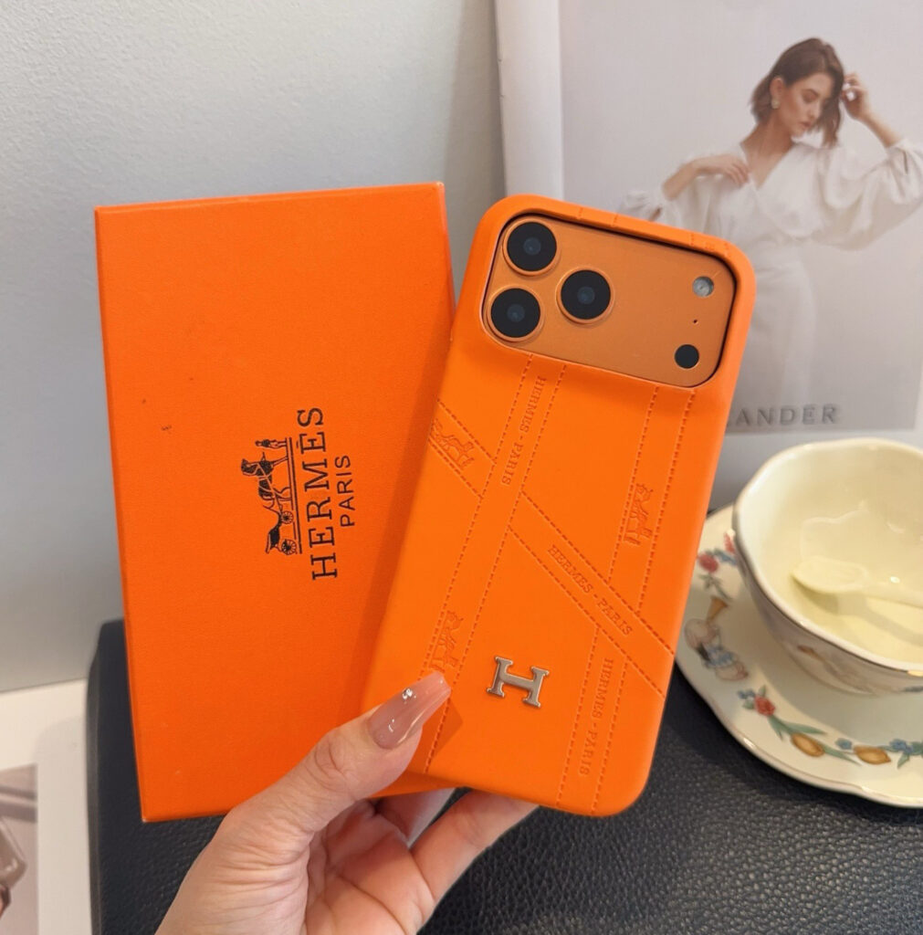エルメス 新作 高級轻奢 iPhone スマホケース 流行デザイン 百搭人気保護殻