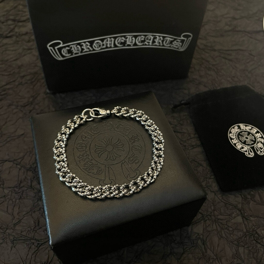 クロムハーツ「Chrome Hearts」ブレスレット - ヴィンテージ＆ロックテイスト ペア用