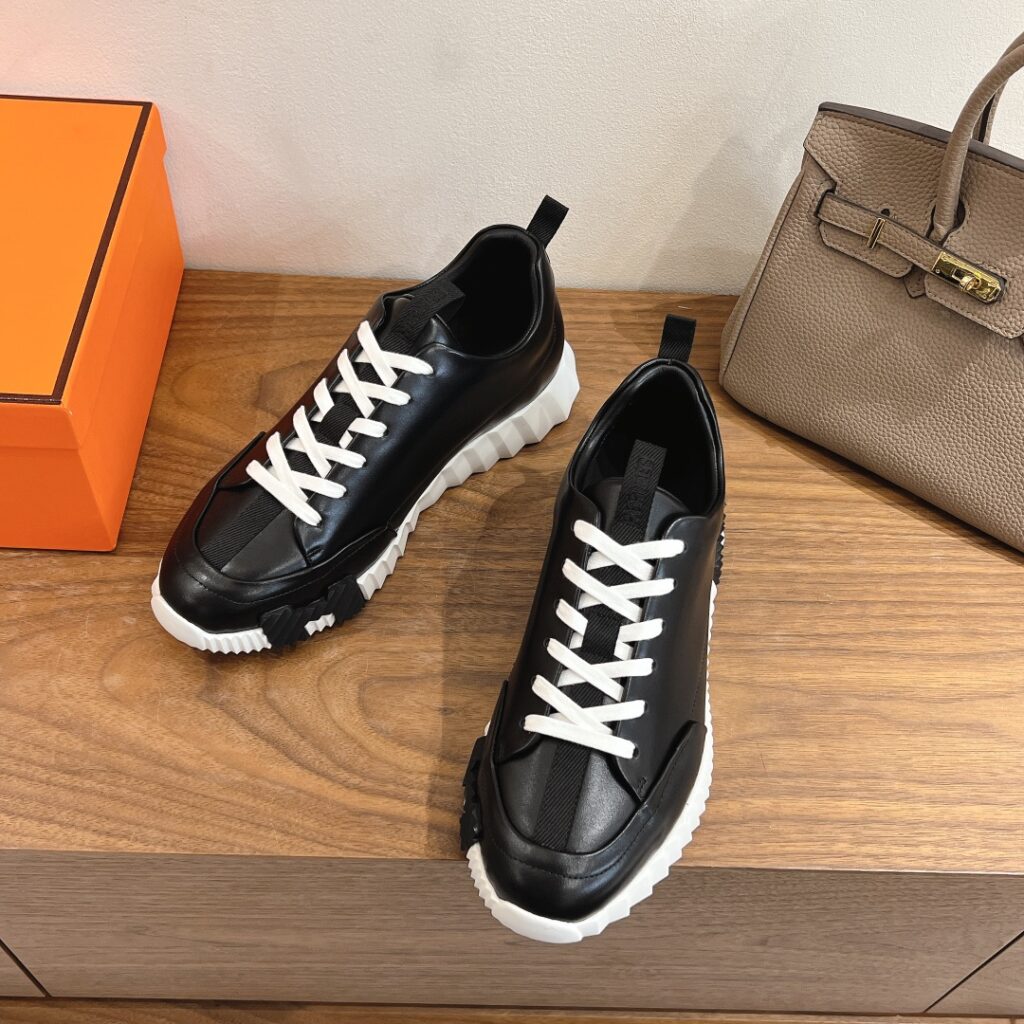 エルメス リフトシリーズ スリッポンスニーカー「Lift slip-on sneaker」